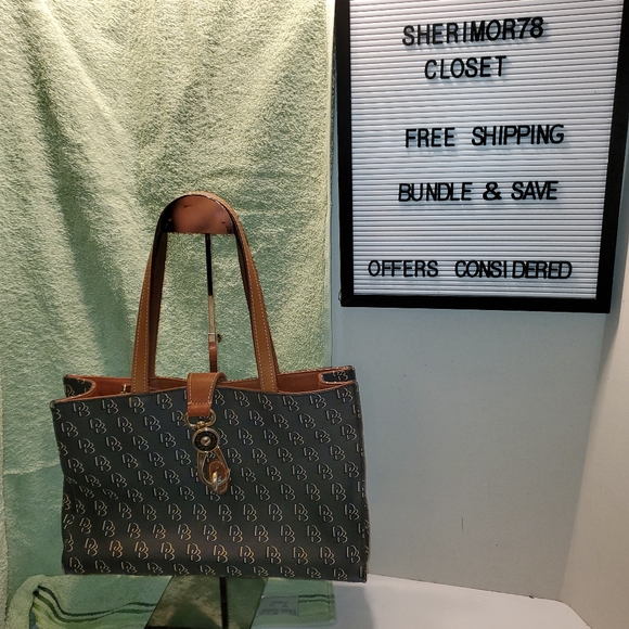 DOONEY BOURKE LARGE SIGNATURE BLUE SATCHEL